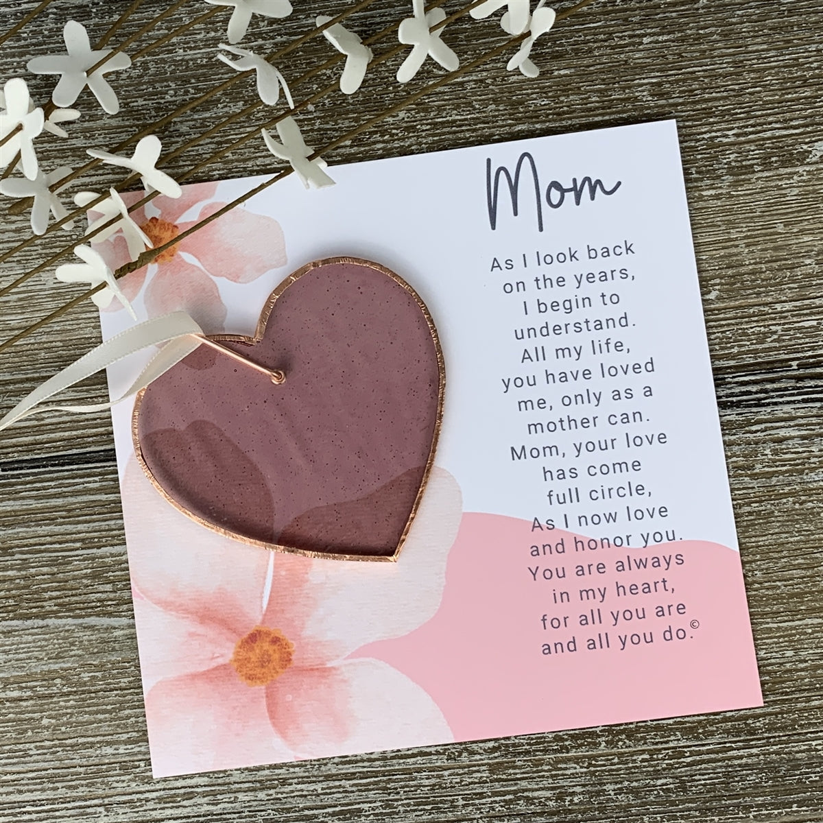 Mom artwork with poem and pink stained glass heart.