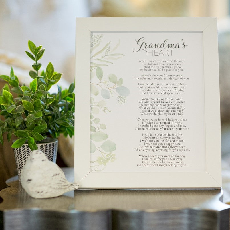 Personalized Grandma&#39;s Heart Poem: Floral